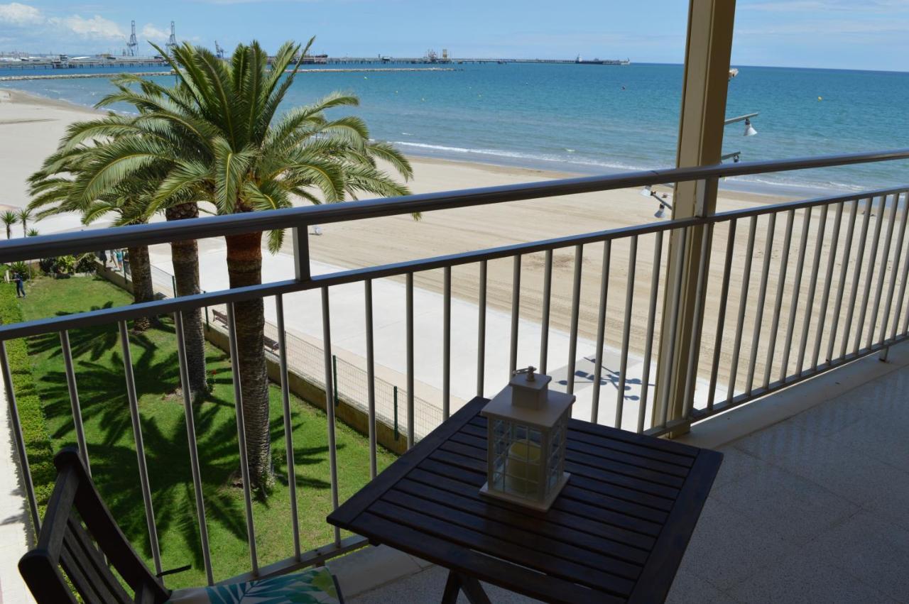 Relax Apartment ลาปีเนดา ภายนอก รูปภาพ